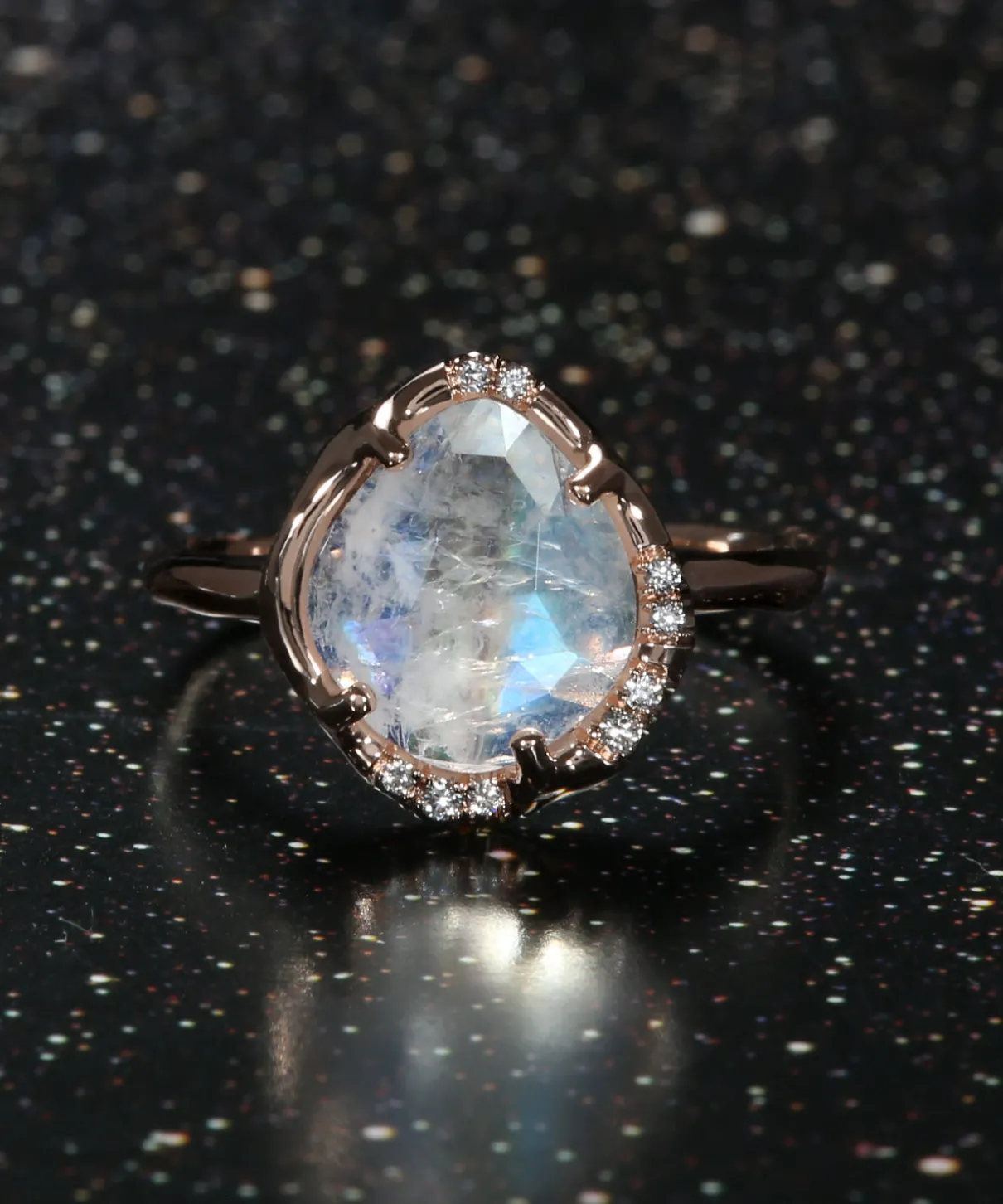 Aphenos Moonstone Ring