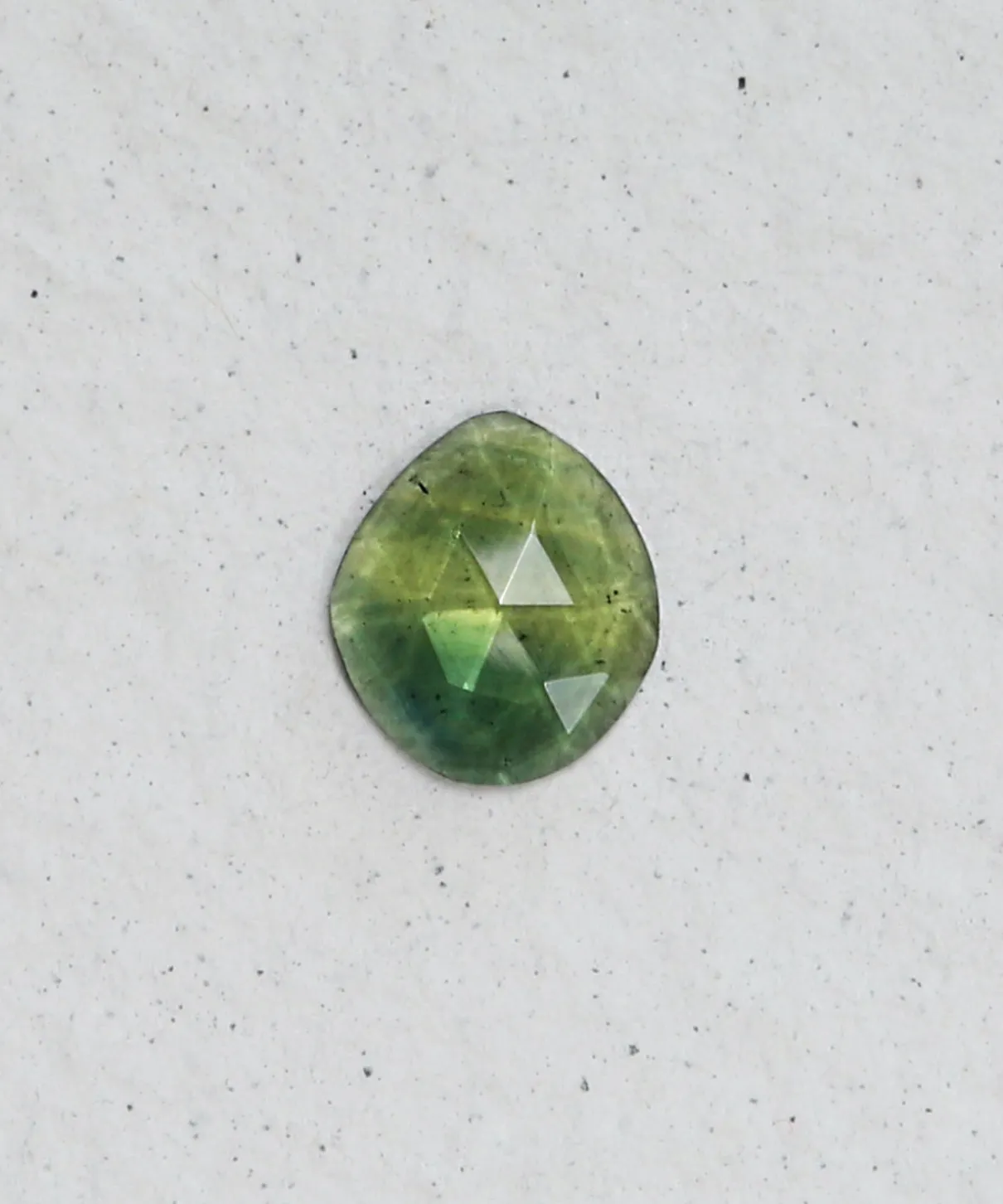 Aphenos Sapphire Ring Stone 2