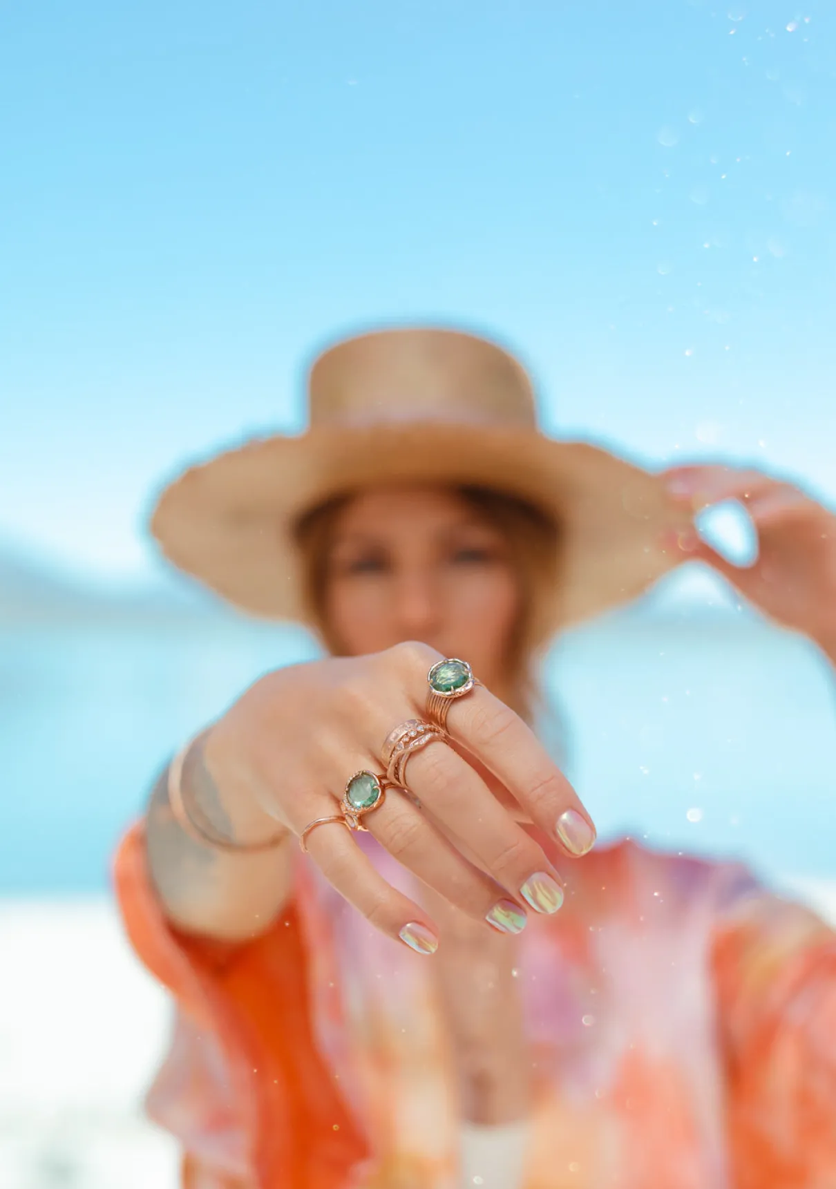 Divergence Ring