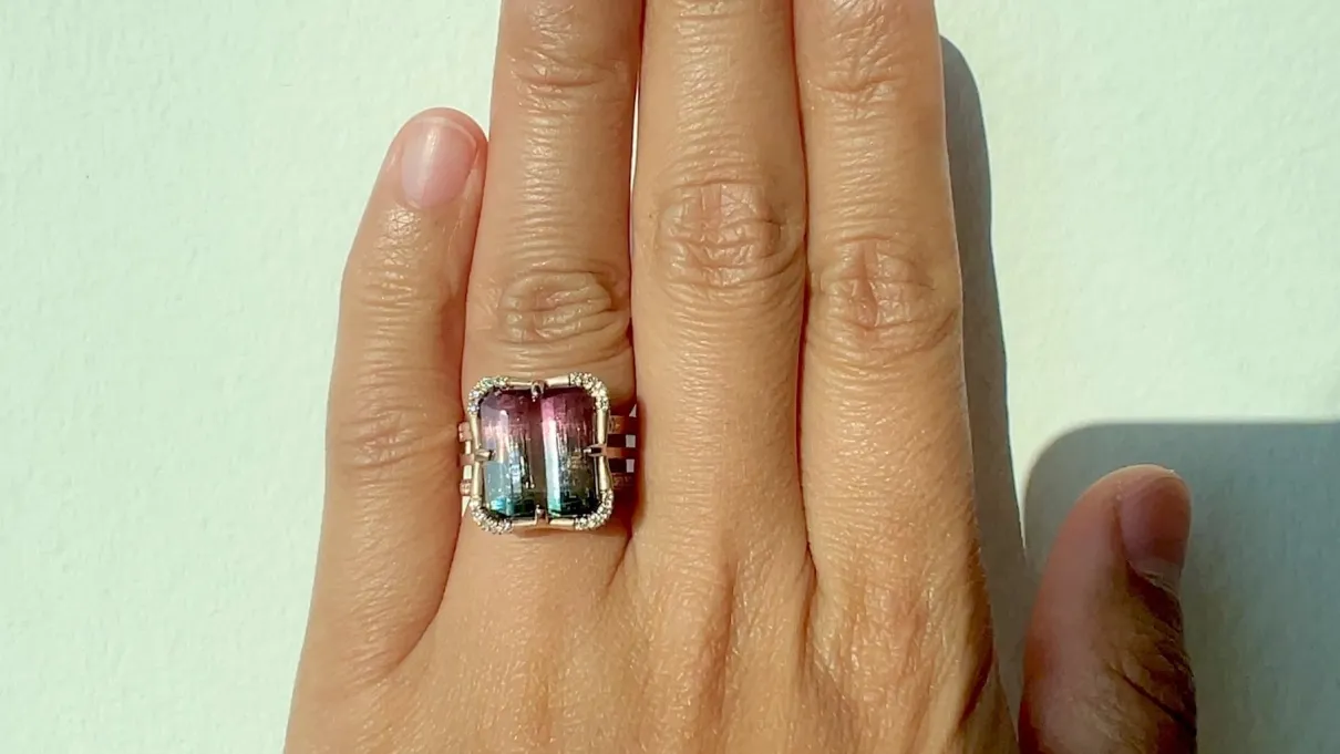 Effigy Ring 9.68