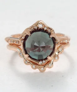 Infinite Love Alexandrite Light and Scallop Stack
