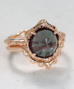 Infinite Love Alexandrite Light and Scallop Stack