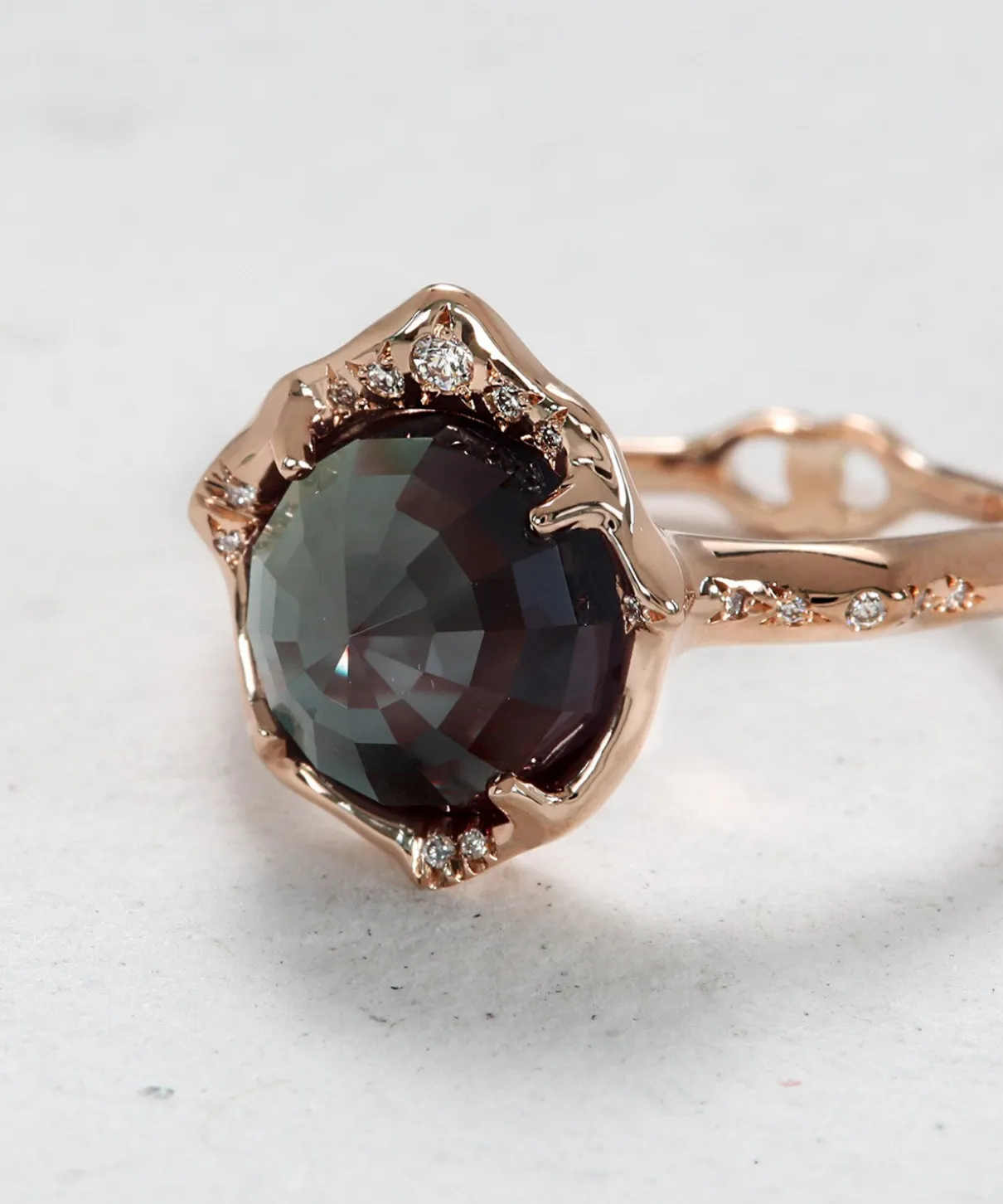Infinite Love Alexandrite Light Ring