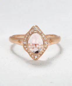 Isadora the Amor Ring