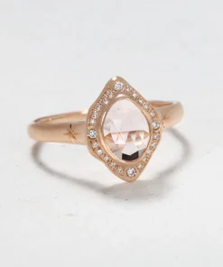 Isadora the Amor Ring