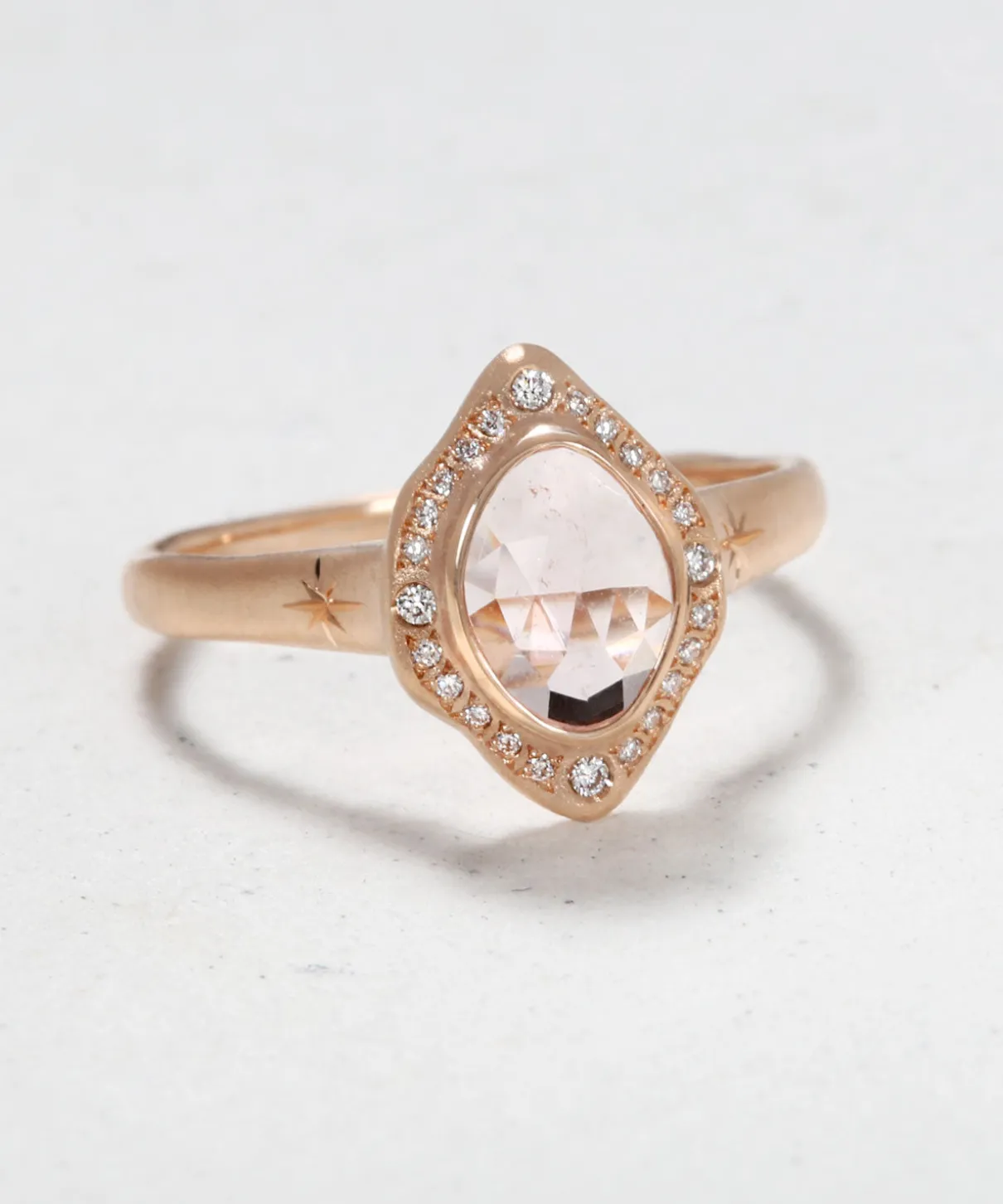 Isadora the Amor Ring