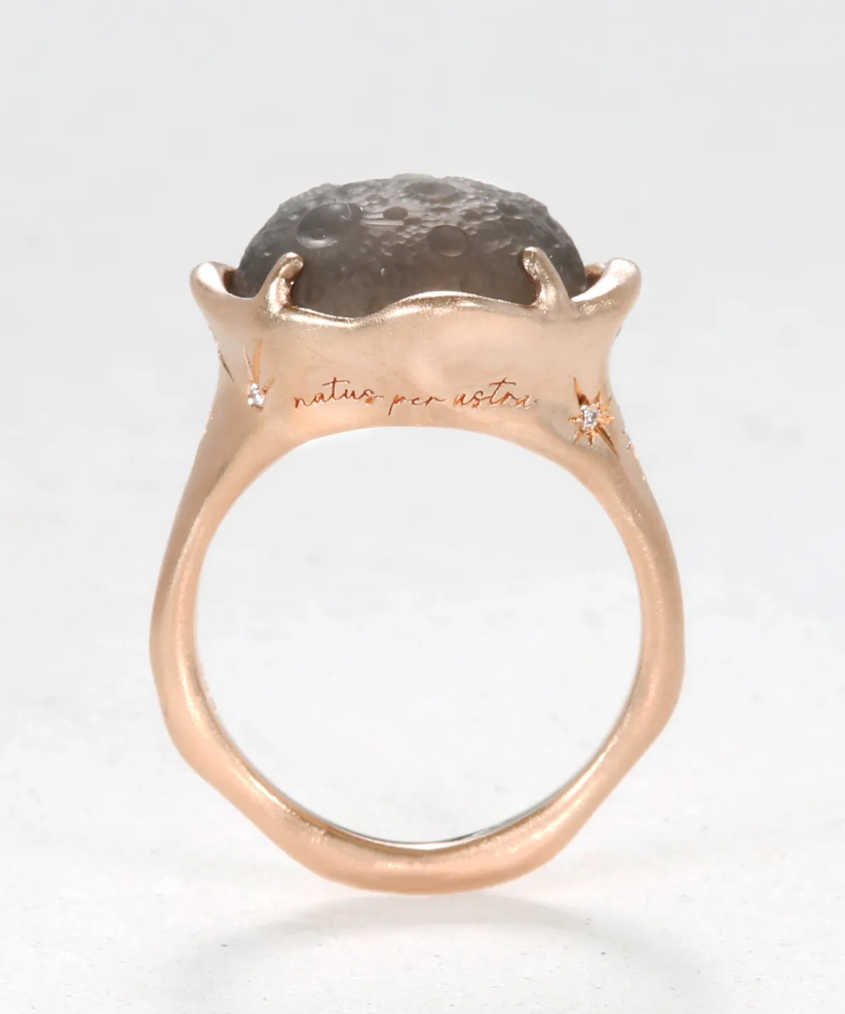 La Fleur del Lune Ring