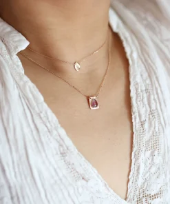 Pear Shape Plate Necklace