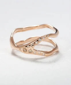 Sculpted Wheel Ring