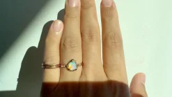 Star Poem Fluorescent Flash Opal Ring