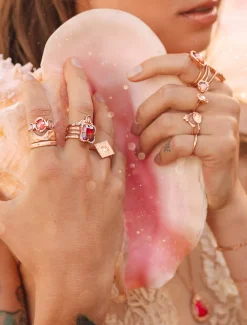 Trailing Diamond Stacking Band
